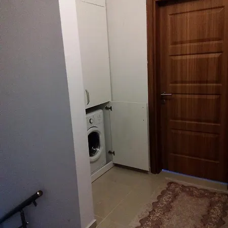 Rtnhome Bed and Breakfast